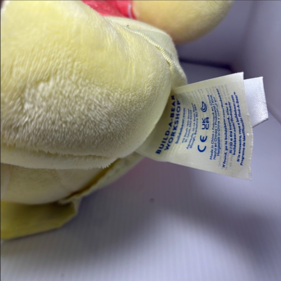 Build A Bear Workshop Animal Crossing NewHorizon Isabelle Plush Lamb With Outfit - Picture 14 of 14